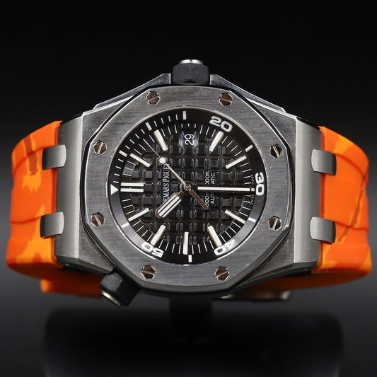 Audemars Piguet<br>15703ST Royal Oak Offshore Diver