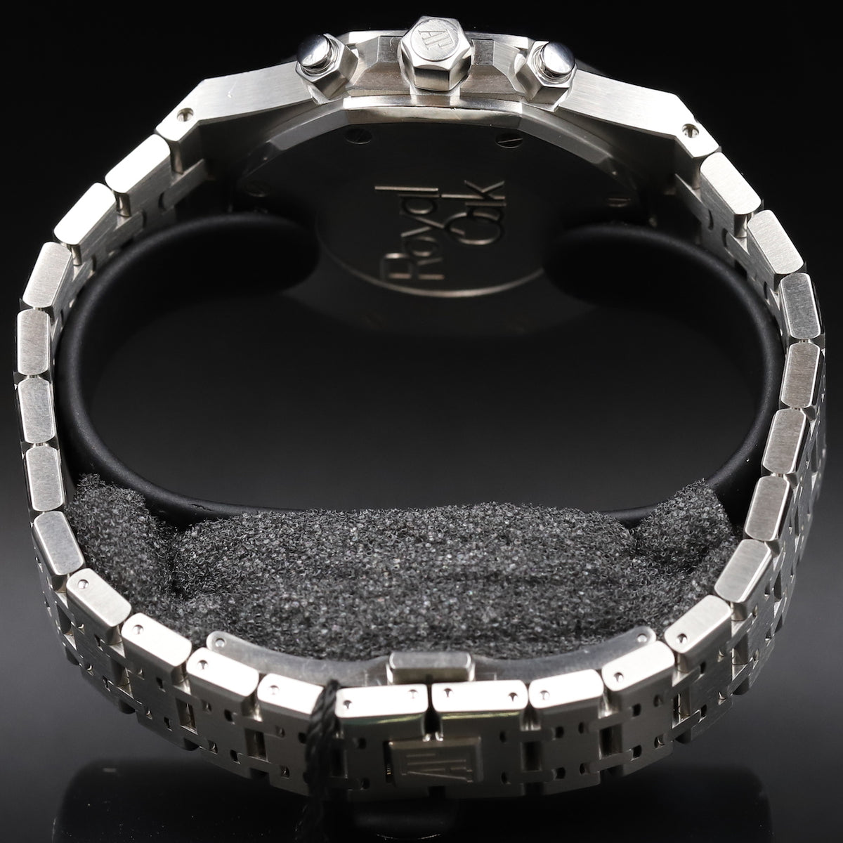 Audemars Piguet<br>26320ST Royal Oak Chronograph Blue Dial