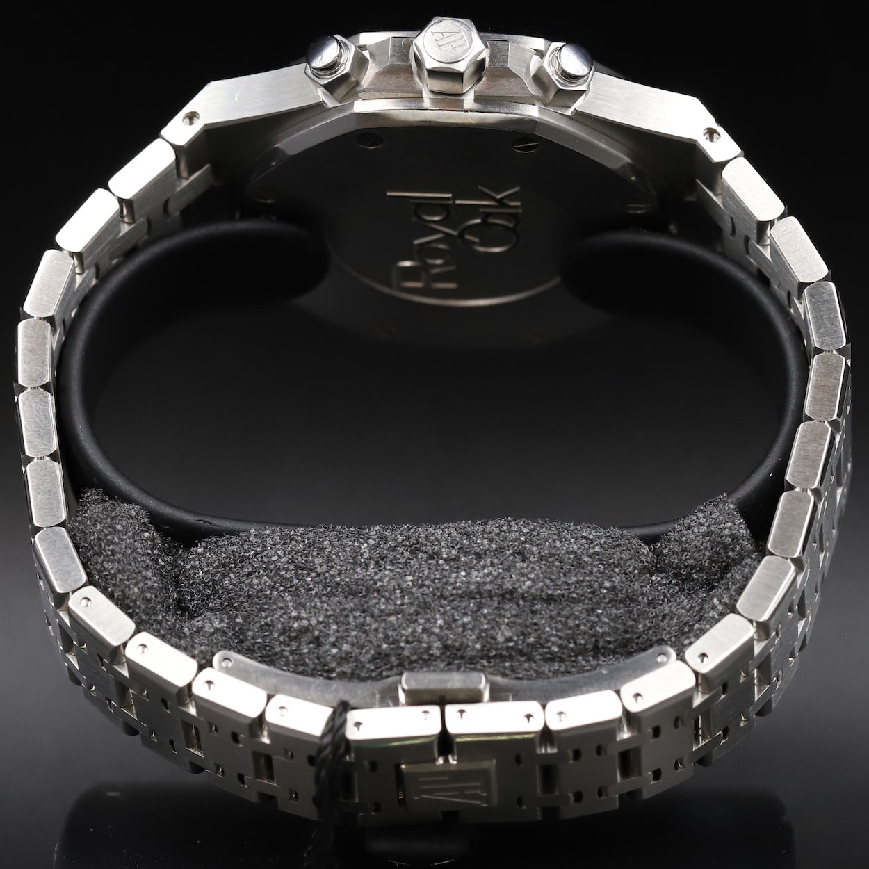 Audemars Piguet<br>26320ST Royal Oak Chronograph Blue Dial