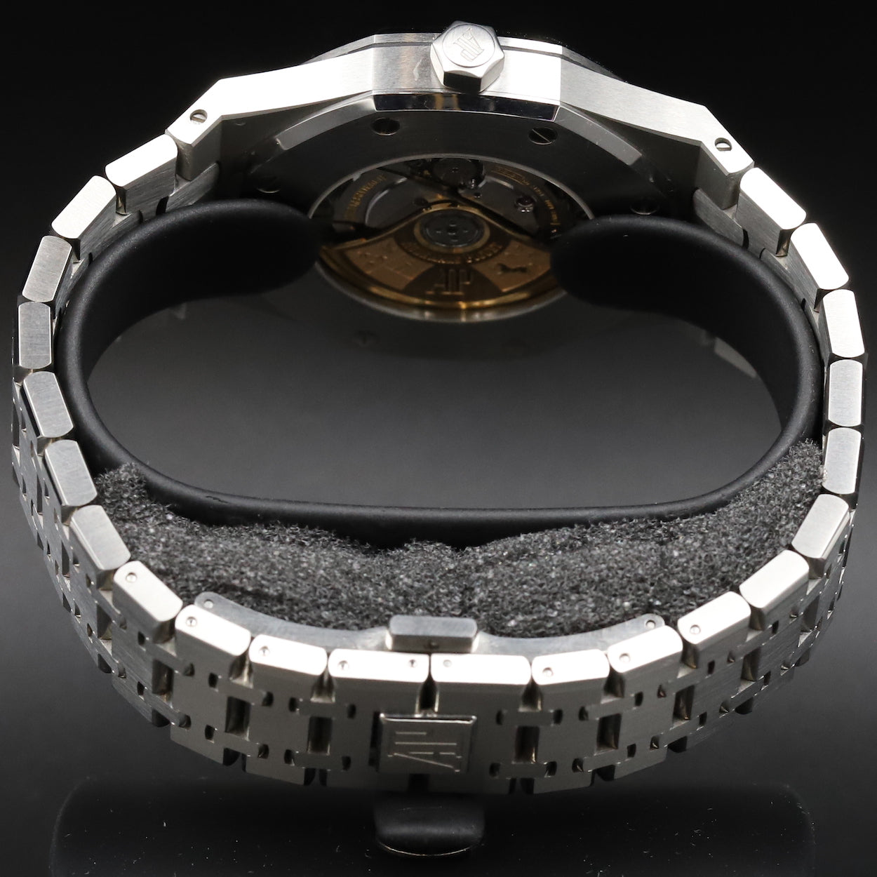Audemars Piguet<br>15400ST Royal Oak Black Dial