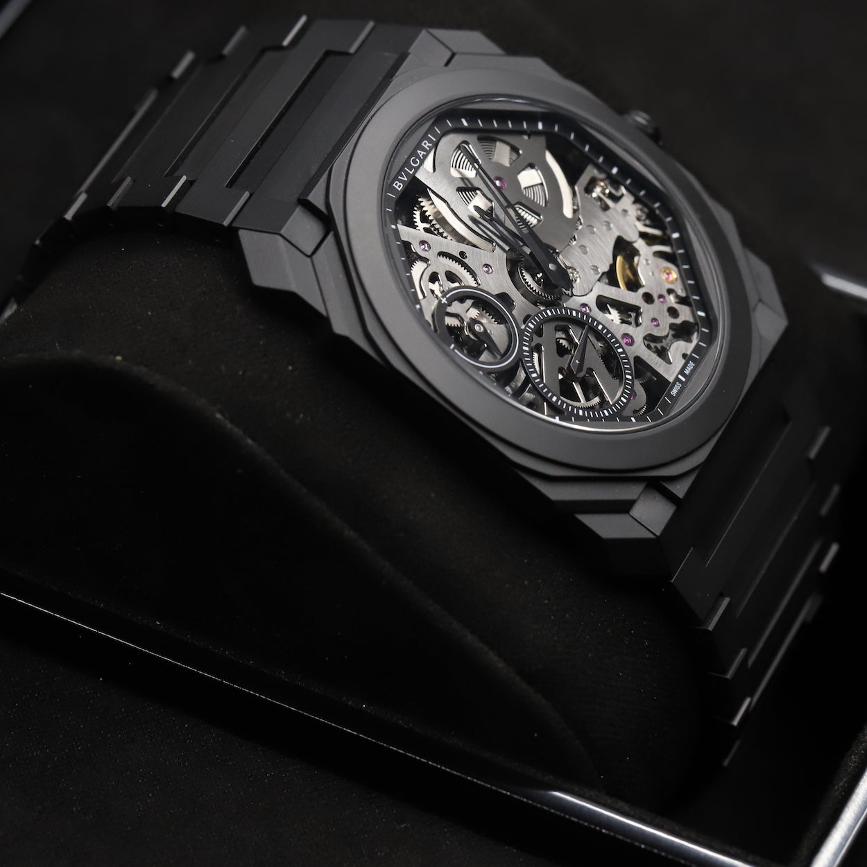 Bulgari<br>103126 Octo Finissimo Skeleton Black Ceramic