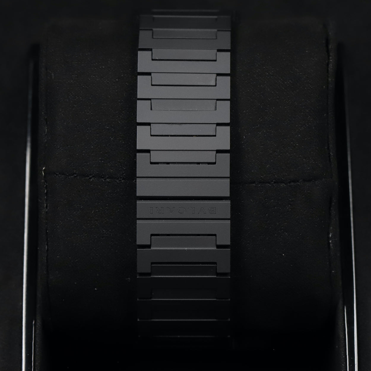 Bulgari<br>103126 Octo Finissimo Skeleton Black Ceramic
