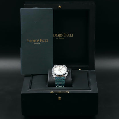 Audemars Piguet<br>77350ST Royal Oak 34mm White Dial