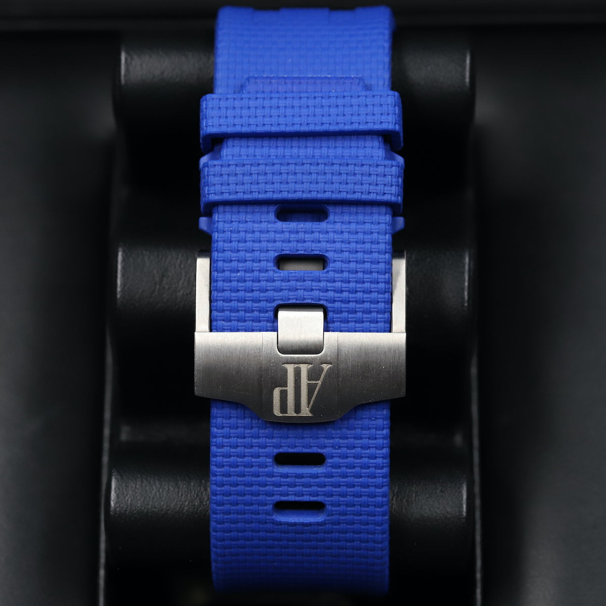 Audemars Piguet<br>26405CE Royal Oak Offshore Blue Dial