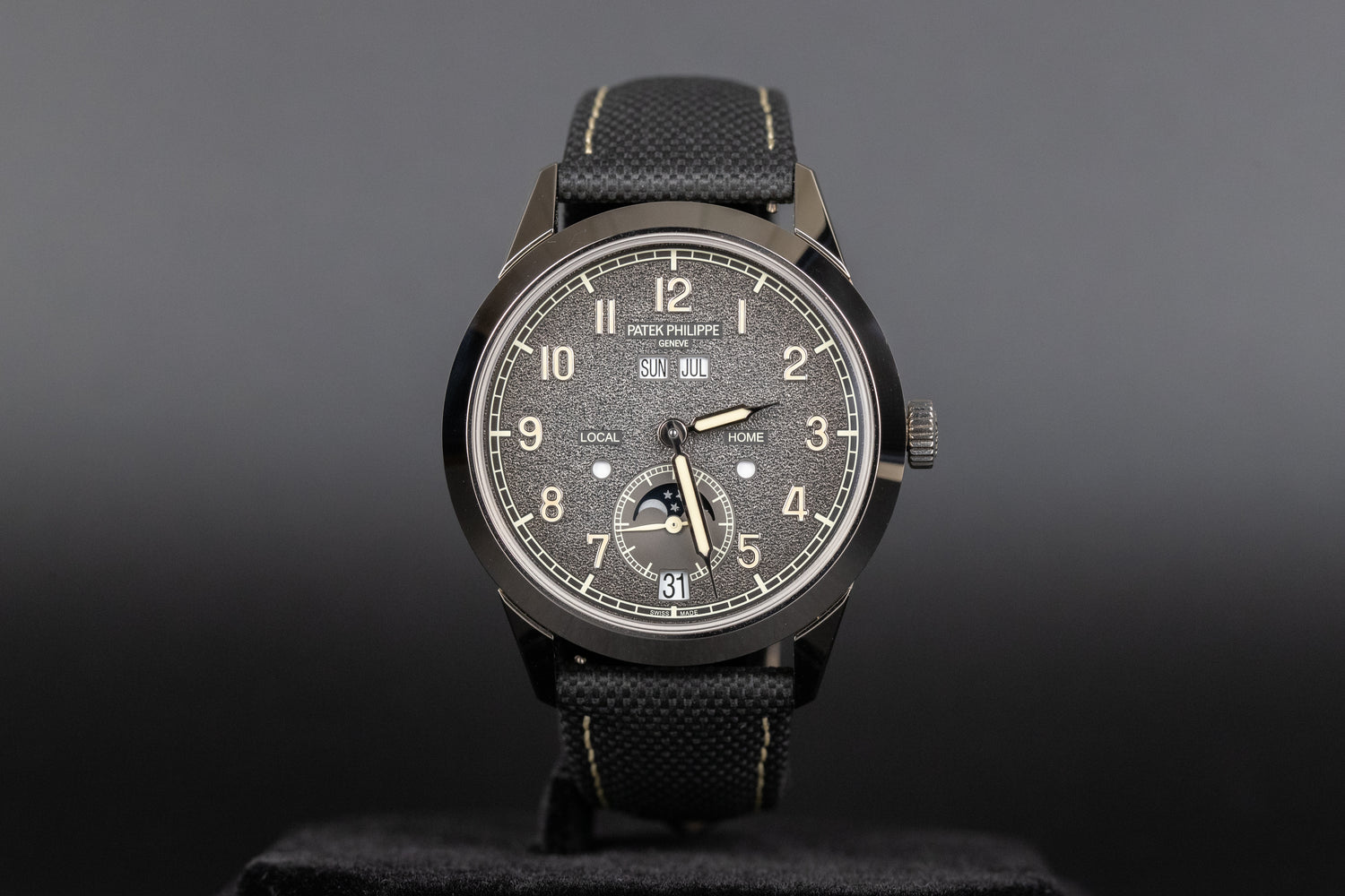 Patek Philippe<br>5326G Calatrava Annual Calendar