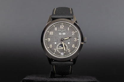 Patek Philippe<br>5326G Calatrava Annual Calendar