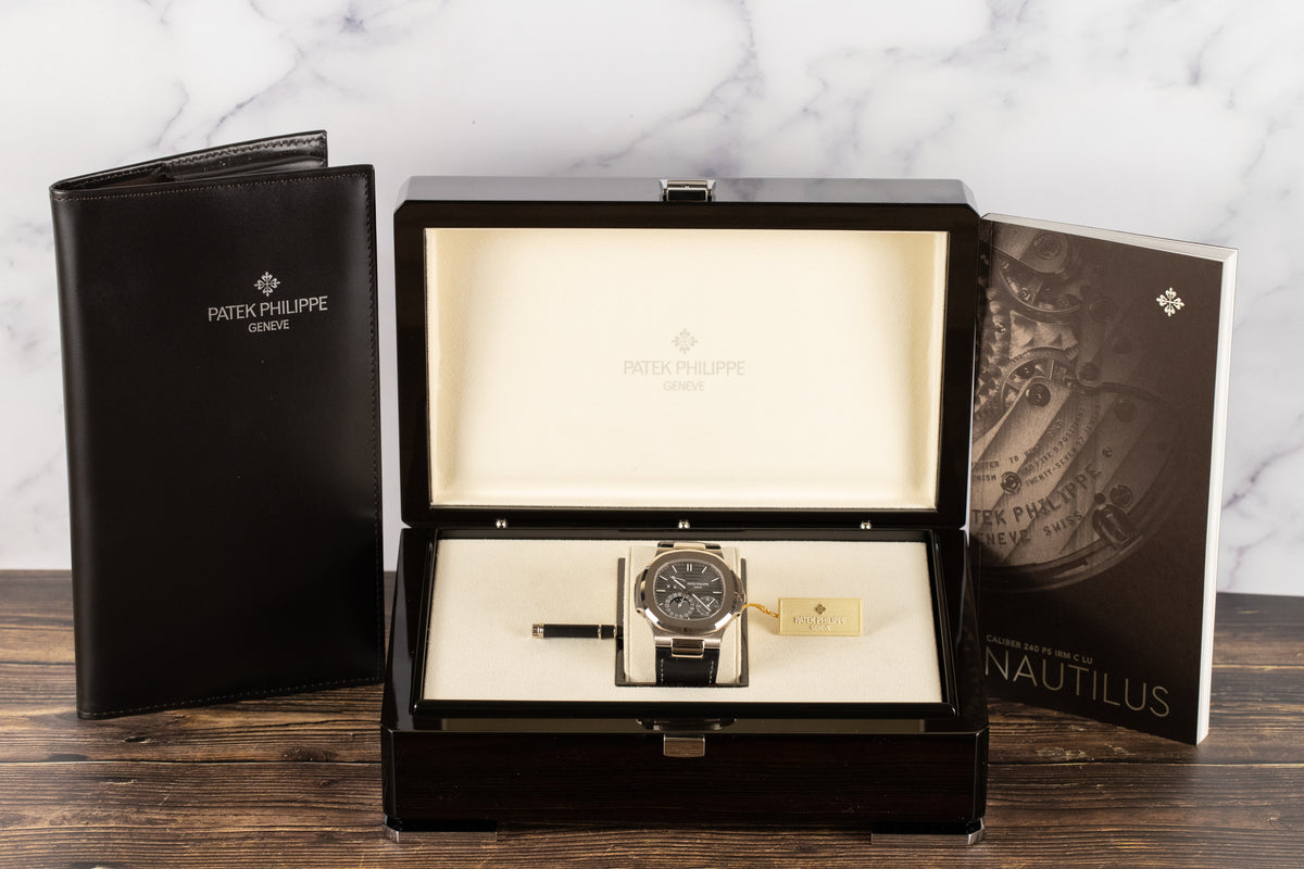 Patek Philippe 5712G Nautilus Date Moon Phases