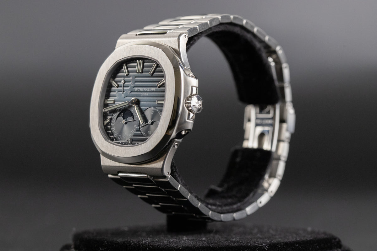Patek Philippe 5712/1A Nautilus Date Moon Phases
