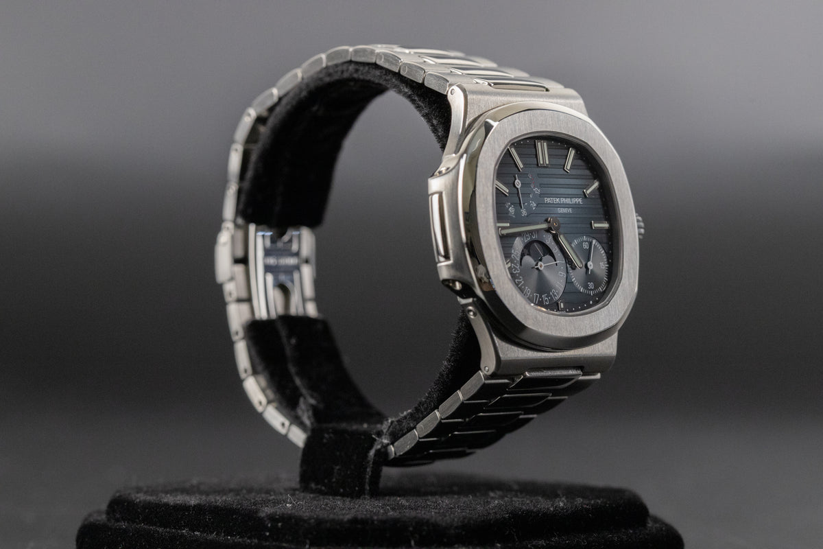 Patek Philippe 5712/1A Nautilus Date Moon Phases