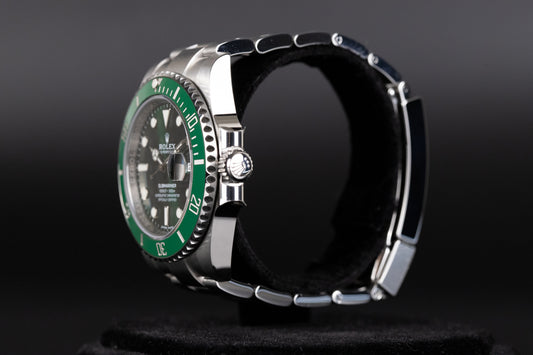 Rolex 116610LV Submariner 'Hulk'