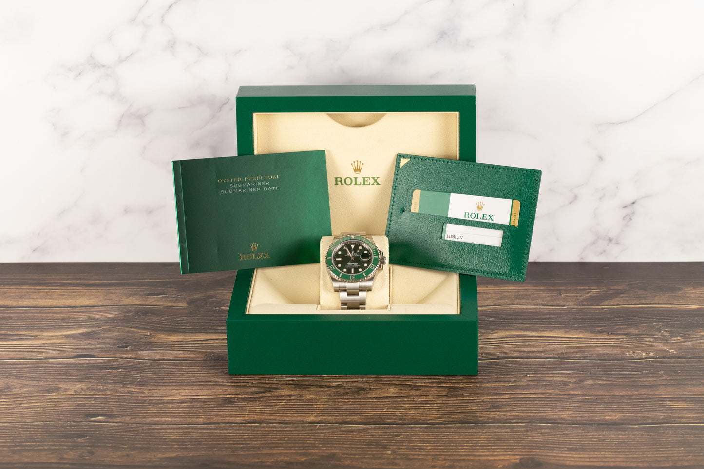 Rolex 116610LV Submariner 'Hulk'