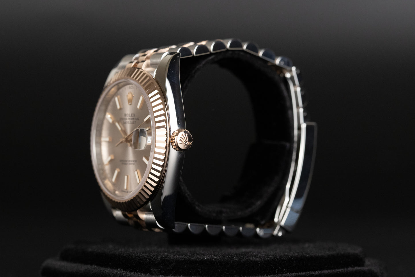 Rolex 126331 Datejust 41 SS/RG Sundust Dial