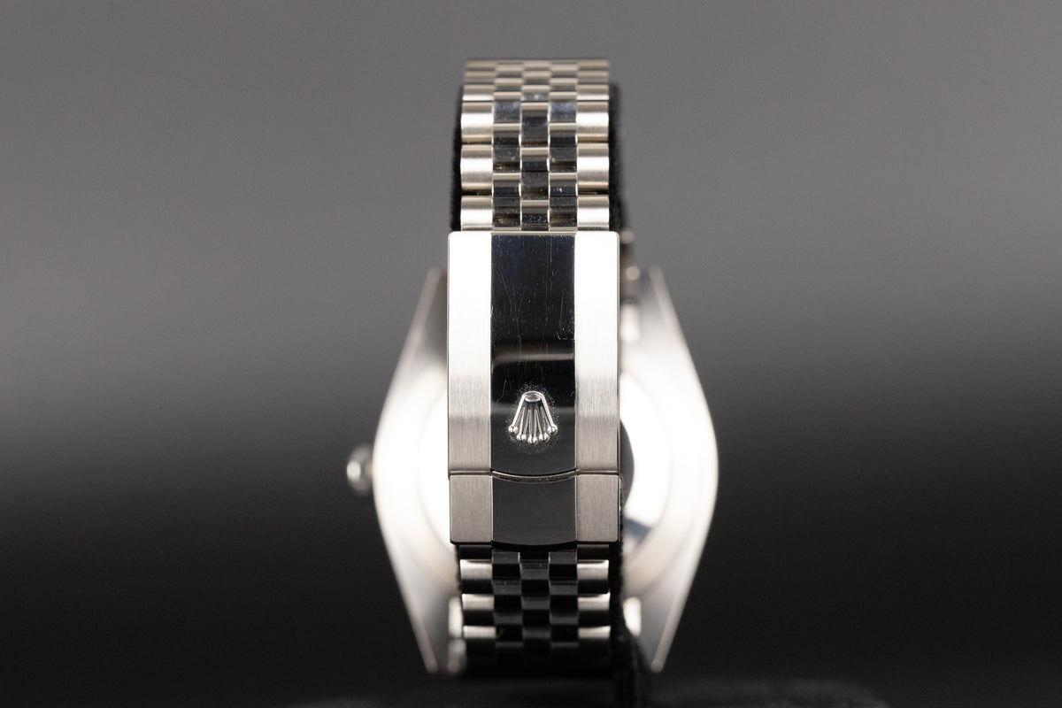 Rolex<br>126334 Datejust 41 White Dial