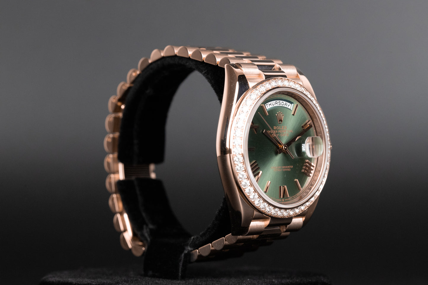 Rolex 228345RBR DayDate 40 Rose Gold Diamond Bezel Olive Green Dial