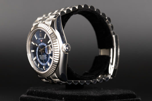 Rolex<br>326934 Sky-Dweller Blue Dial