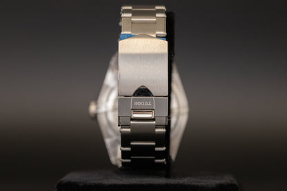 Tudor<br>M79730 Black Bay Steel